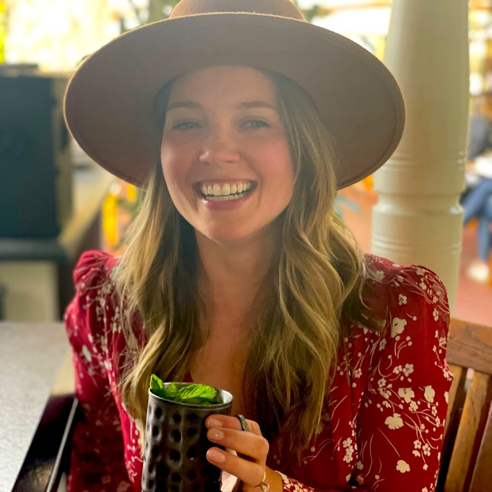 Meet your Posher, Shelly